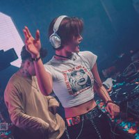 苞米地里的愛dj版-農(nóng)村土嗨情歌對唱社會搖慢搖