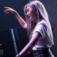 半噸兄弟-飛蛾撲火「電焊DJ-明知道會受傷還是撲到火上」